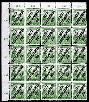 103, ženci  levý horní rohový 25 ti blok, 5 f, zelená,  spojené typy přetisků, ve větších blocích vzácné
