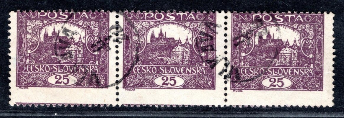 11 B; 25 h fialová - třípáska s posunem perforace do obrazu známek 