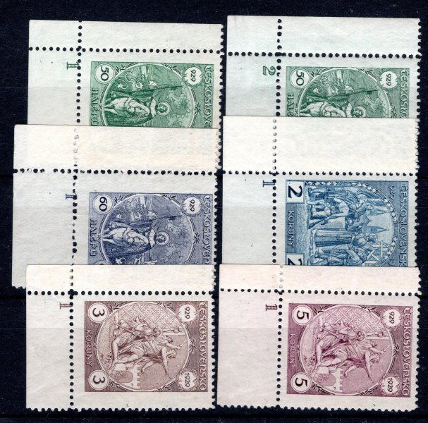 243 - 247  Svatý Václav ; základní série v odstínech  + rohová sére s deskovými  čísly ( 4 fota) 