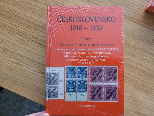 Katalog ČSR I, Díl II Merkur Revue , Československo 1918 - 1939, část II - vynikají katalog, novinka 