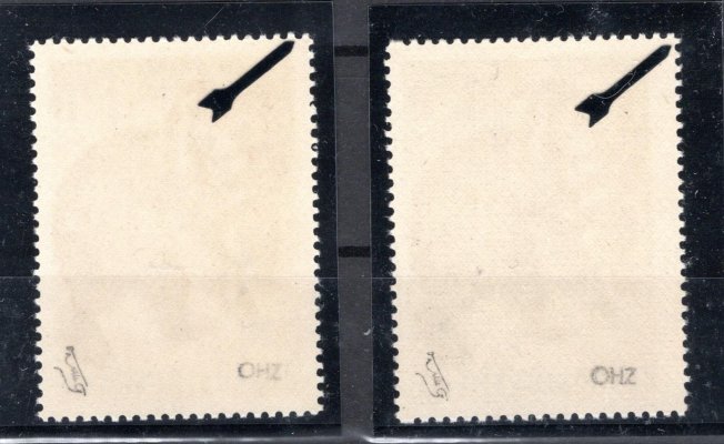 1572 ; Lovná zvěř, medvěd OHZ zleva doprava, 2 var.: úzký a široký zub vpravo, obě zk. Vychron