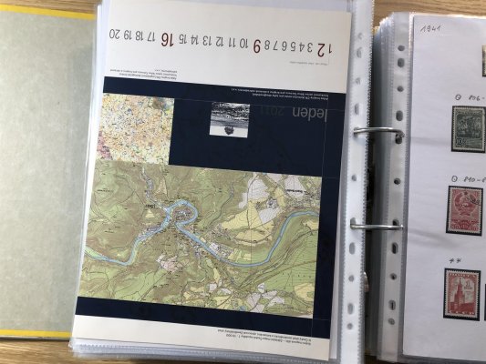 Rusko a SSSR, 1858 - 1960, dvě velká kroužková alba - nafoceno , aršíky, známky, kompletní série - celoživotní sbírka, obsahuje např. hledané serie 30. let, vzducholodě, Tscheljuskince, Spartakiadu, Polarfahrt aj., hezké položky hledaných 40 a 50 let, zelené Tokio, výškové stavby, vhodné k pokračování, či rozpracování a rozprodeji