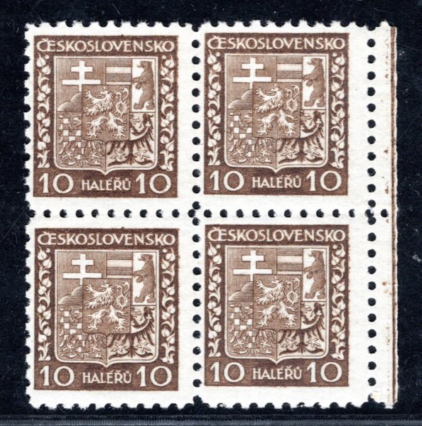 249 ; 10 h Znak ; krajový  4 - blok  2 x s posunem moletáže u krajních známek 