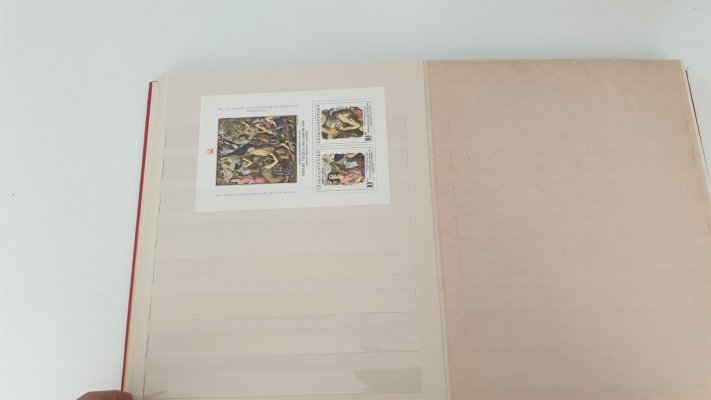 ČSSR II -7 x  album  - doporučujeme osobní prohlídky, vhodné k dalšímu zpracovaní  - velmi vysoký katalog - nafoceno ( 83 fotek) 