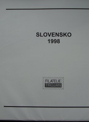 Slovensko 1993-2008** korunová měna, sbírka na 100 listech v perových deskách Schaubek, známky, aršíky, kupóny,společné vydání, PL, navíc čisté albové listy Trojan - vše nafoceno, zajímavé.