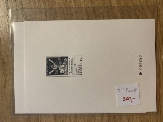 Sestava příležitostních tisků PT 5 a + b , PT 7, PT 11 a + b , PT 11 a , PT 13 a + b , PT 14 a + b, PT 15 , PT 16 a + b , PT 18 a + b , PT 19,  PT 20 a + b , PT 21 , PT 23, PT 25,  PT 26, PT 28 , PT 14, 15 , PT 32, PT 34  - vše nafoceno - vyšší katalog, každý tisk přesně popsán v ochranném obalu v původním kupovaném stavu od obchodníka 
