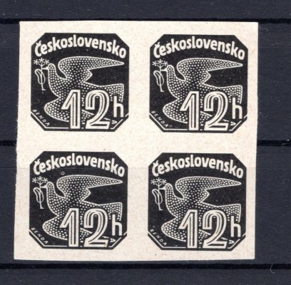 Novinové 1937 ; ZT NV 19 ;  4 -blok 12 hal v černé barvě na křídovém papíru ( jedná se o skutečně pravý černotisk, nejedná se o tak nazývaný Žampachův dotisk často nabízený) 