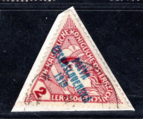 55, typ II, trojúhelník, hnědočervená 2 h, na výstřižku