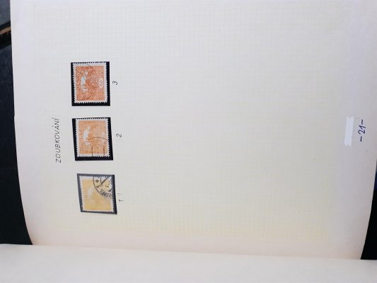 Sbírka - precizně koncipovaná sbírka Hradčanských známek, silně specializovaný komplet, obsahuje můstková razítka, jednokruhová razítka, levnější spirálové a příčkové typy, rámečkové typy, různá zoubkování, ústřižky průvodek atd., stojí za prohlídku, hezká sbírka