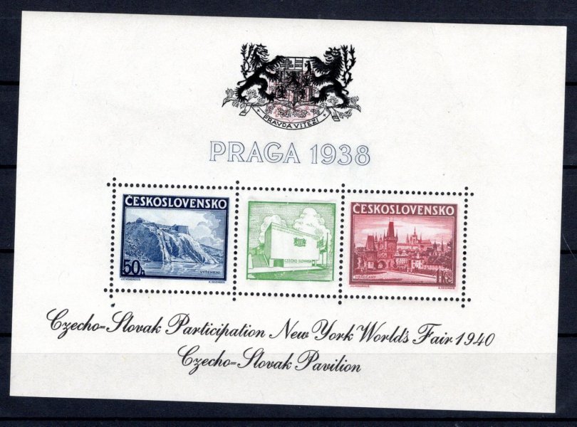 As 9a, přítisk na aršíku 342/3 - Praga 38, pro NY 1940, se zeleným výstavním pavilónem uprostřed, text černý, znak černý