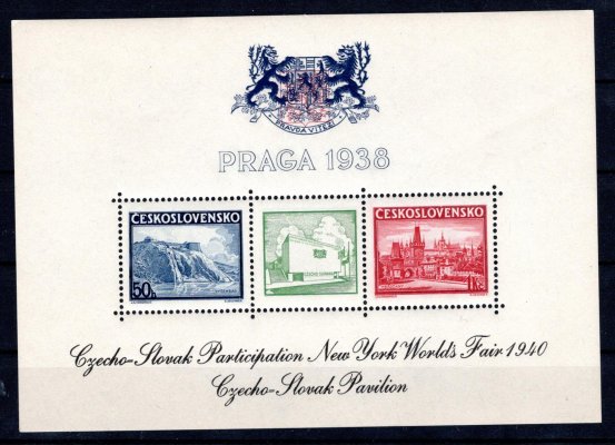 As 9d, přítisk na aršíku 342/3 - Praga 38, pro NY 1940, se zeleným výstavním pavilónem uprostřed, text černý, znak modrý