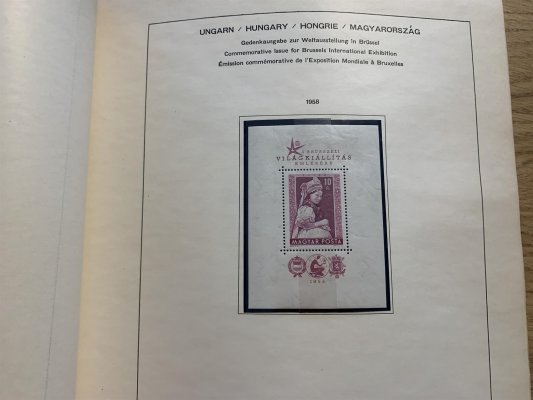 Maďarsko 1934 - 1990 -  jedno silnější album, takřka kompletní sbírka aršíků mimo velkého mostu. Velmi kvalitní dobře zastoupená sestava i PL. Vyšší katalogový záznam . Doporučujeme osobní prohlídku, z pozůstalosti, čast nafoceno-nízká vyvolávací cena 