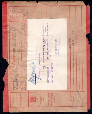 Telegram z Českých Budějovic, 23/2/21 do Holandska, na horní i dolní straně lehce vytržený okraj, vyplacený na zadní straně krajovým 12-ti blokem HaV, zelená 500 h, mimořádná a dekorativní frankatura - bez záruky 