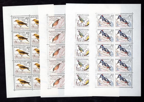 1078 - 1084  PL (10) série Ptáci, 20 h + 30 h světlina v papíru, 1,20 Kč typ I, drobně poškozený okraj 