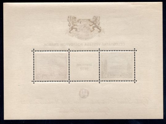 AS 3e, přítisk na aršíku 329/30, Bratislava 37, pro výstavu NY 1939, znak zlatý, nápis černý