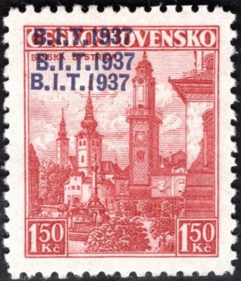  327, BIT 1937 (Banská Bystrica) 1,50 Kč červená, s trojitým přetiskem BIT 1937, zk. Karásek 