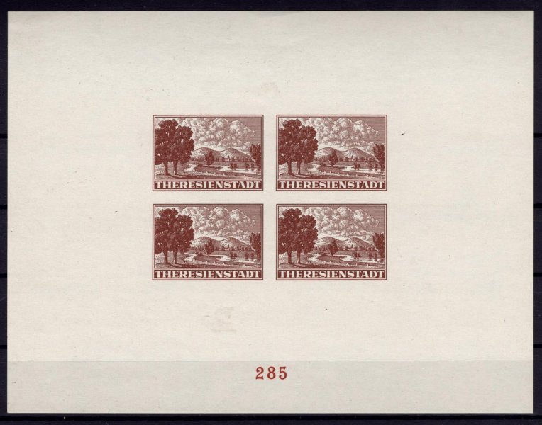  Pr A1a, Balíková připouštěcí známka Terezín, propagační aršík pro Červený kříž číslo 285 v barvě hnědé, drobná skvrnka na lepu, atest Pfeiffer