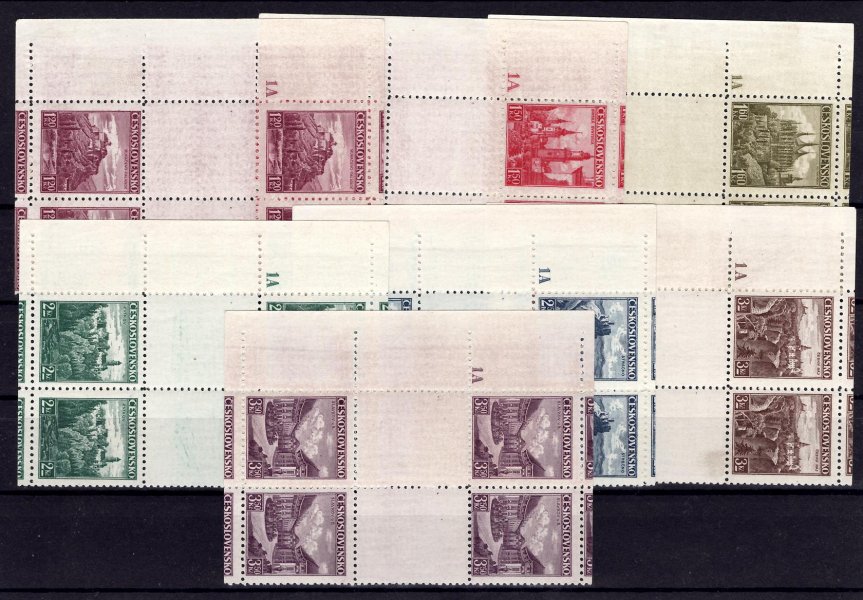 304 - 10 Ms, hrady, krajiny města, 4bloky svislá řezaná meziarší s DČ 1A