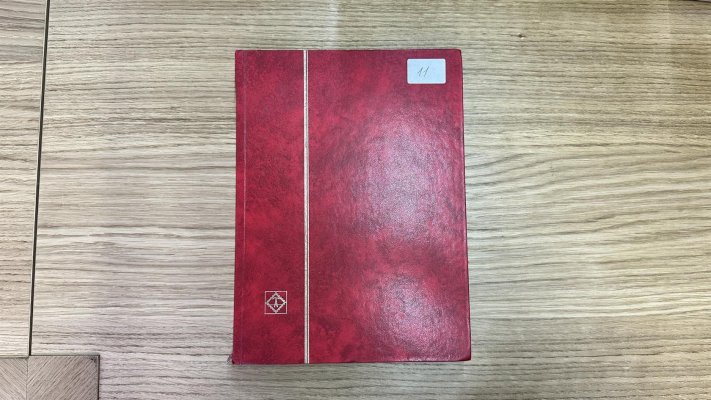 Sovětský svaz, sbírka od 50 let v červeném 12-ti listovém albu formátu A 4, pozůstalost po sběrateli, zajímavé