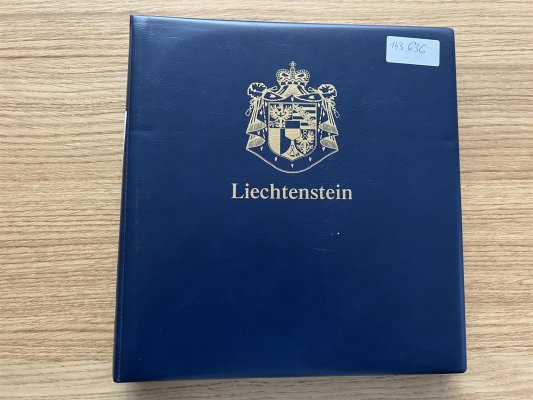 Lichtenštejnsko - 1914 - 2000, krásná, nekompletní, převářně svěží sbírka ve třech svazcích na listech a v deskách SAFE, obsahuje např. 45/52, 53/60, 78/81, 113, 114/15, 143/7,148, 149/50, Bl. 2,3, 185 Klb, tiskové listy, z pozůstalosti v krásném stavu, velmi příznivě vyvoláváno