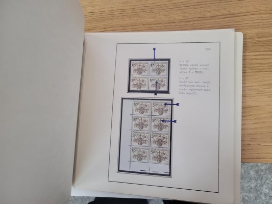 ČSSR II 1945- 1992, sestava známek deskových vad, na listech nafocena ukázka