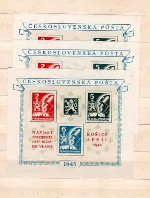 360 - 2 A  Košický aršík, 2 kompletní sestavy 222, 111 a téměř celá sestava 112, navíc 1 x zlomená tlapa, 3 ks s rozměřovacími značkami, 3 ks vady - krroužky, celkem 53 ks, velmi zajímavý komplet jako základ pro další rozšiřování