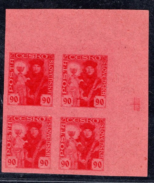 163 ZT  pravý horní rohový 4 blok 90 h v barvě červené, na pravém okraji rozměřovací křížek na červenohnědém papíru
